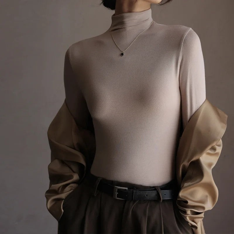 Avrisa Fitted Stretch Mock Neck Top