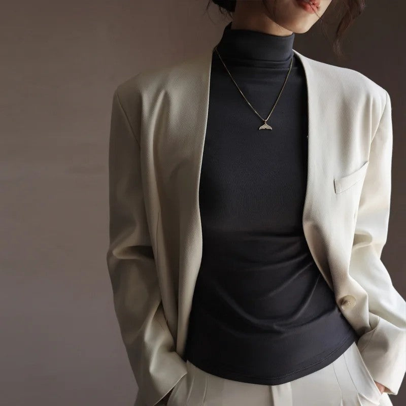 Avrisa Fitted Stretch Mock Neck Top