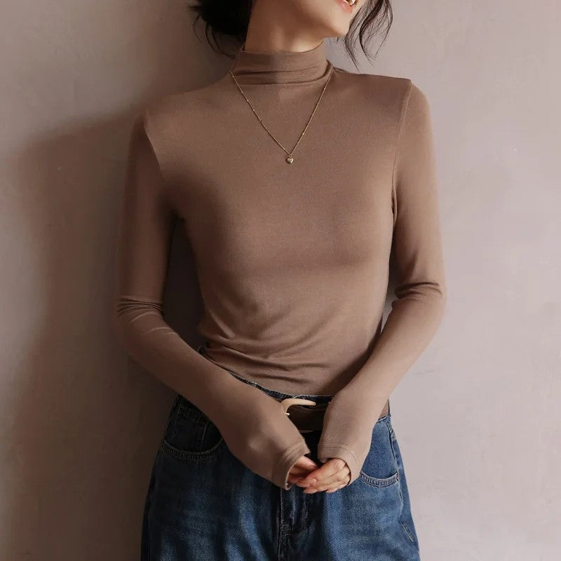 Avrisa Fitted Stretch Mock Neck Top