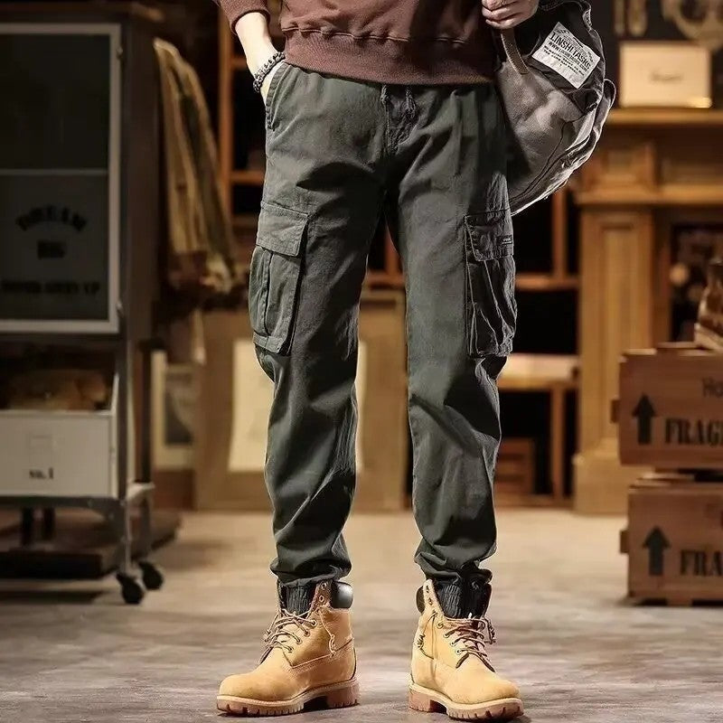 Halden Relaxed Tapered Cargo Pants