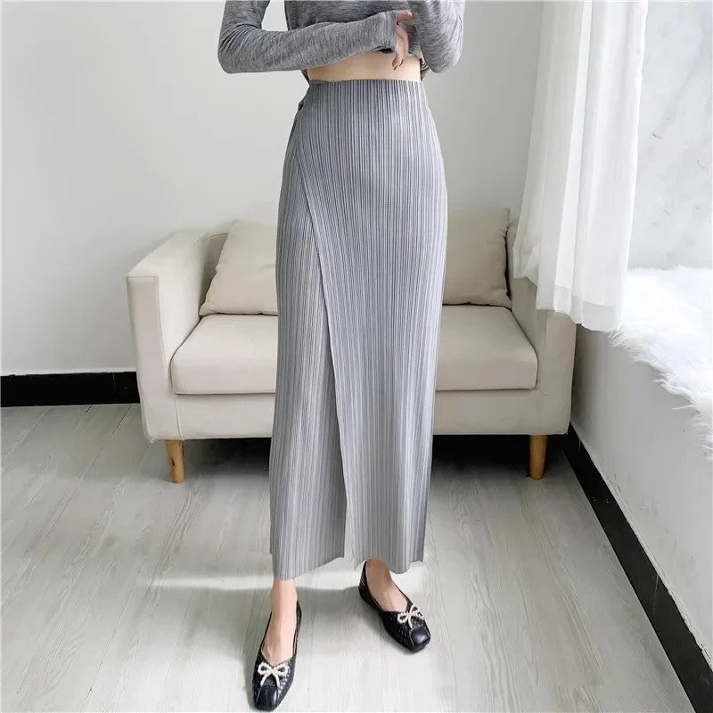 Marlowe Pleated Wide-Leg Lounge Pants